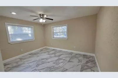 36442 Singletary Road, Myakka City, FL 34251 - Photo 10