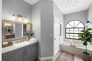 4608 Vintage Dr, Sarasota, FL 34243 - Photo 20