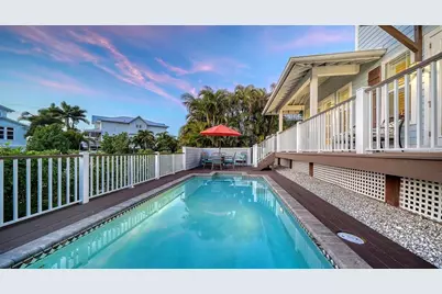 605 N Point Drive, Holmes Beach, FL 34217 - Photo 76