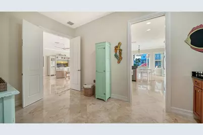 605 N Point Drive, Holmes Beach, FL 34217 - Photo 44