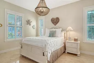 605 North Point Dr, Holmes Beach, FL 34217 - Photo 52