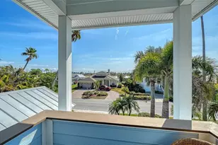 605 North Point Dr, Holmes Beach, FL 34217 - Photo 70