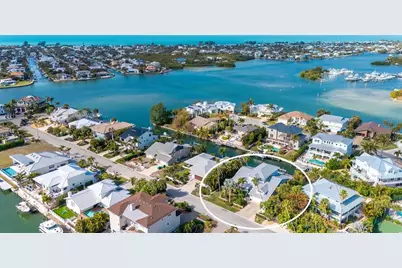 605 N Point Drive, Holmes Beach, FL 34217 - Photo 2
