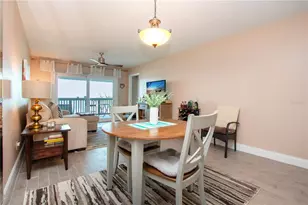 802 Bahia Del Sol Dr, Ruskin, FL 33570 - Photo 12