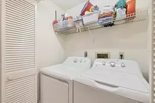 5478 Kelly Dr, Sarasota, FL 34233 - Photo 24