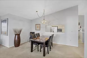 5478 Kelly Dr, Sarasota, FL 34233 - Photo 8