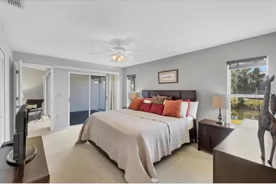 5478 Kelly Drive #7, Sarasota, FL 34233 - Photo 16