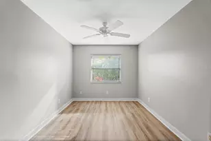 228 51st St Cir E, Palmetto, FL 34221 - Photo 26