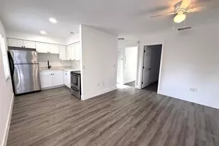 1415 24th St E, Bradenton, FL 34208 - Photo 2