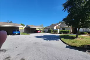 3439 Tallywood Ln, Sarasota, FL 34237 - Photo 2