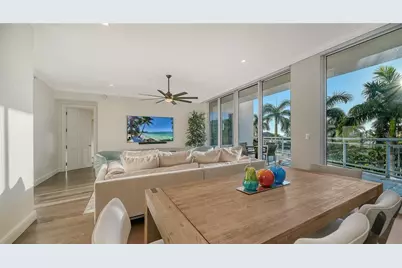 1300 Benjamin Franklin Drive #303, Sarasota, FL 34236 - Photo 10