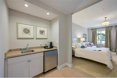 1300 Benjamin Franklin Drive #303, Sarasota, FL 34236 - Photo 42