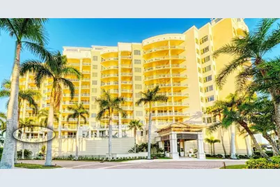 1300 Benjamin Franklin Drive #303, Sarasota, FL 34236 - Photo 2