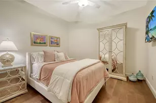 1300 Benjamin Franklin Dr, Sarasota, FL 34236 - Photo 20