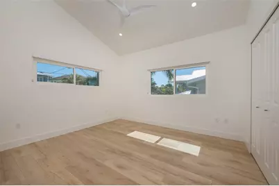 4938 Commonwealth Drive, Sarasota, FL 34242 - Photo 32