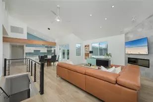 4938 Commonwealth Dr, Sarasota, FL 34242 - Photo 16