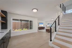 4938 Commonwealth Dr, Sarasota, FL 34242 - Photo 38