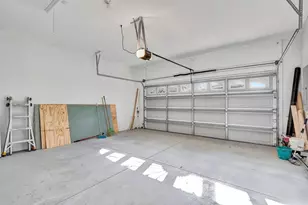 5035 Lakescene Pl, Sarasota, FL 34243 - Photo 38