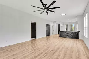 5035 Lakescene Pl, Sarasota, FL 34243 - Photo 20