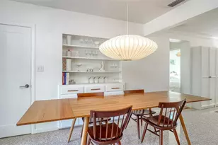 5019 Stevens Dr, Sarasota, FL 34234 - Photo 12