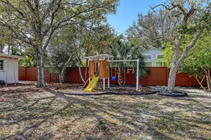 5019 Stevens Dr, Sarasota, FL 34234 - Photo 36