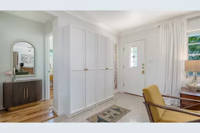 5019 Stevens Drive, Sarasota, FL 34234 - Photo 8