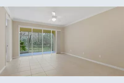 5605 Key West Place #5605 B-01, Bradenton, FL 34203 - Photo 8