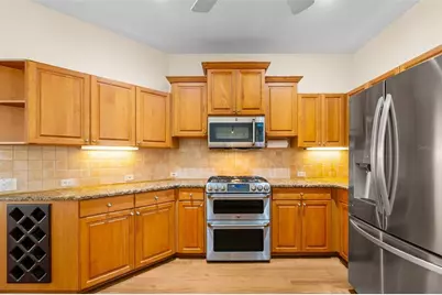 4751 Carrington Circle, Sarasota, FL 34243 - Photo 16