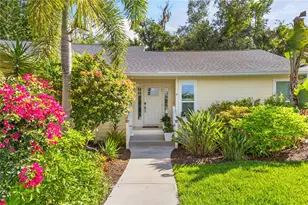 4471 Trails Dr, Sarasota, FL 34232 - Photo 2