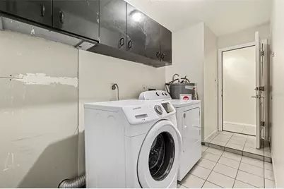 2874 Indianwood Drive, Sarasota, FL 34232 - Photo 20