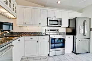 507 Sanderling Cir, Bradenton, FL 34209 - Photo 16