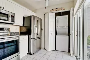 507 Sanderling Cir, Bradenton, FL 34209 - Photo 16