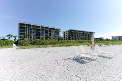 1145 Gulf Of Mexico Drive #503, Longboat Key, FL 34228 - Photo 24