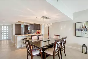 1145 Gulf of Mexico Dr, Longboat Key, FL 34228 - Photo 12