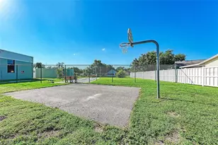 3810 39th Ave W, Bradenton, FL 34205 - Photo 52