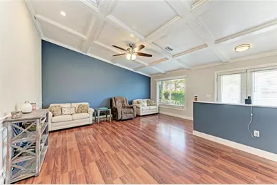 3810 39th Ave W, Bradenton, FL 34205 - Photo 10