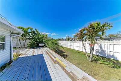 3810 39th Ave W, Bradenton, FL 34205 - Photo 38