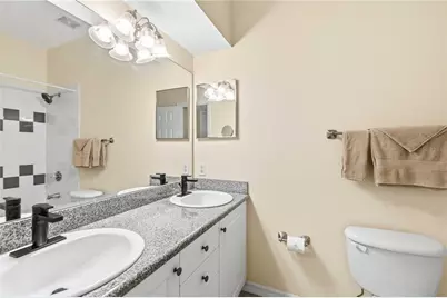 7604 Plantation Circle #7604, University Park, FL 34201 - Photo 20