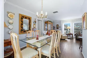 7409 Bounty Dr, Sarasota, FL 34231 - Photo 8