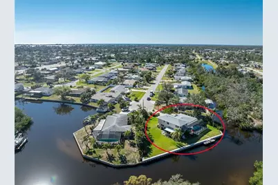 490 Creek Lane Drive, Englewood, FL 34223 - Photo 2