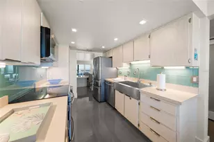 420 Beach Rd, Sarasota, FL 34242 - Photo 18