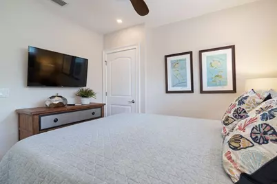 130 50th Street, Holmes Beach, FL 34217 - Photo 30