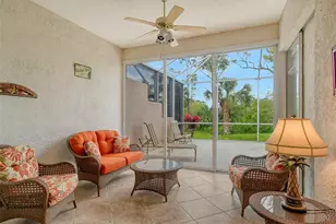 9411 Forest Hills Cir, Sarasota, FL 34238 - Photo 6
