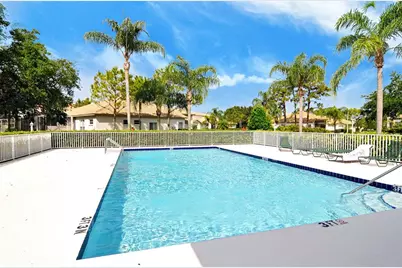 9411 Forest Hills Circle, Sarasota, FL 34238 - Photo 30