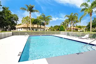 9411 Forest Hills Cir, Sarasota, FL 34238 - Photo 30