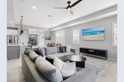 913 Crosswind Avenue, Sarasota, FL 34240 - Photo 14