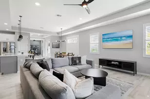 913 Crosswind Ave, Sarasota, FL 34240 - Photo 14