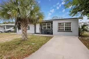 2415 18th St Ct E, Bradenton, FL 34208 - Photo 2