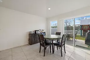 9120 Sandy Bluffs Circle, Parrish, FL 34219 - Photo 12