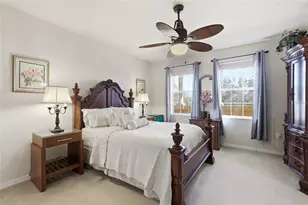 3880 82nd Ave Cir E, Sarasota, FL 34243 - Photo 16